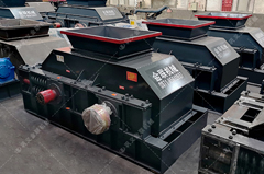 2PGC400X400雙齒輥破碎機(jī)發(fā)貨圖片_發(fā)往廣西百色_破碎錳礦