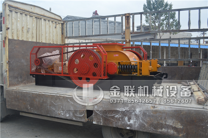 大型雙齒輥破碎機的價格是多少，有哪些合適的型號選擇？